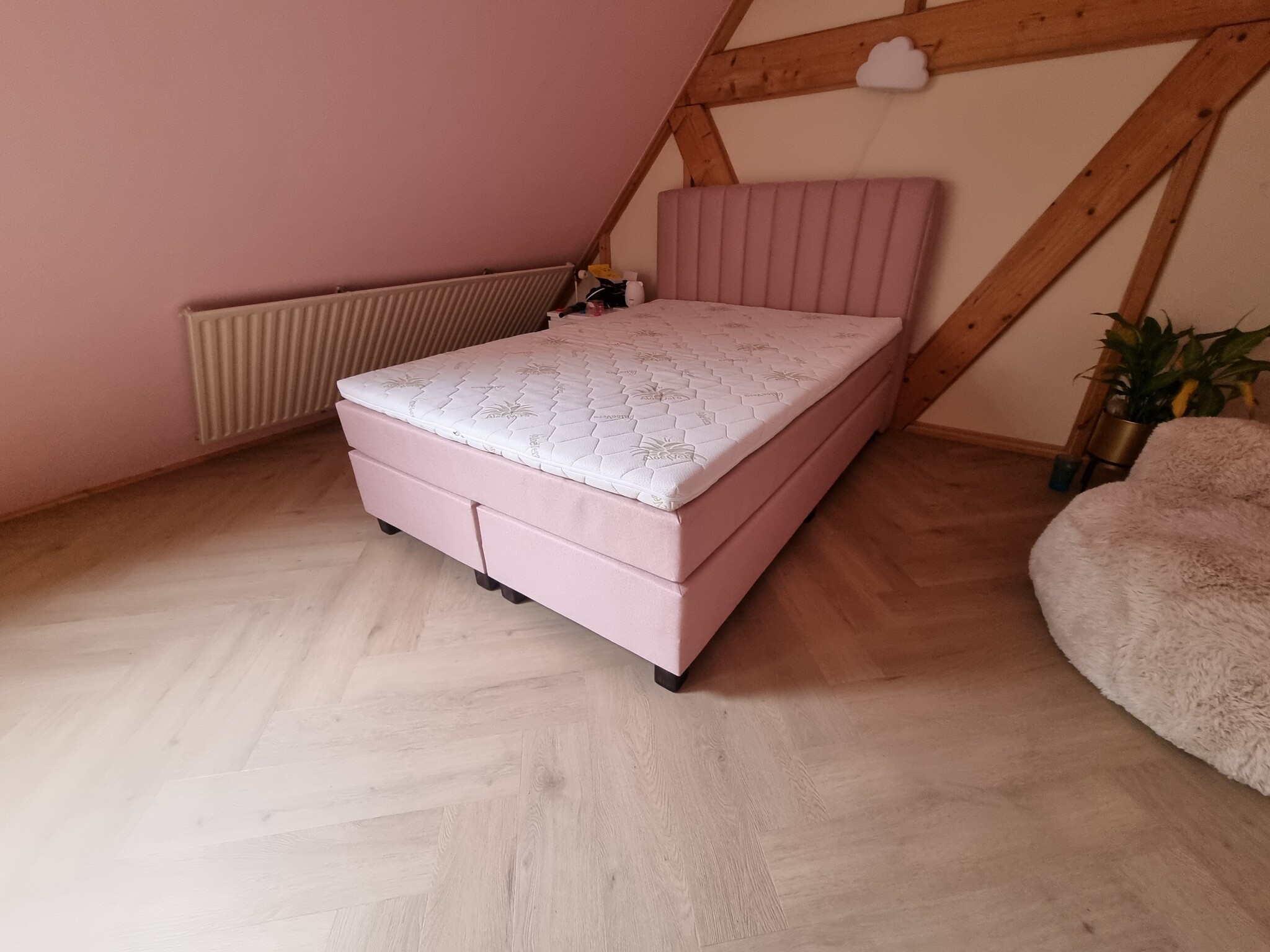 Geleverd in Enschede 2 sets 140 x 200