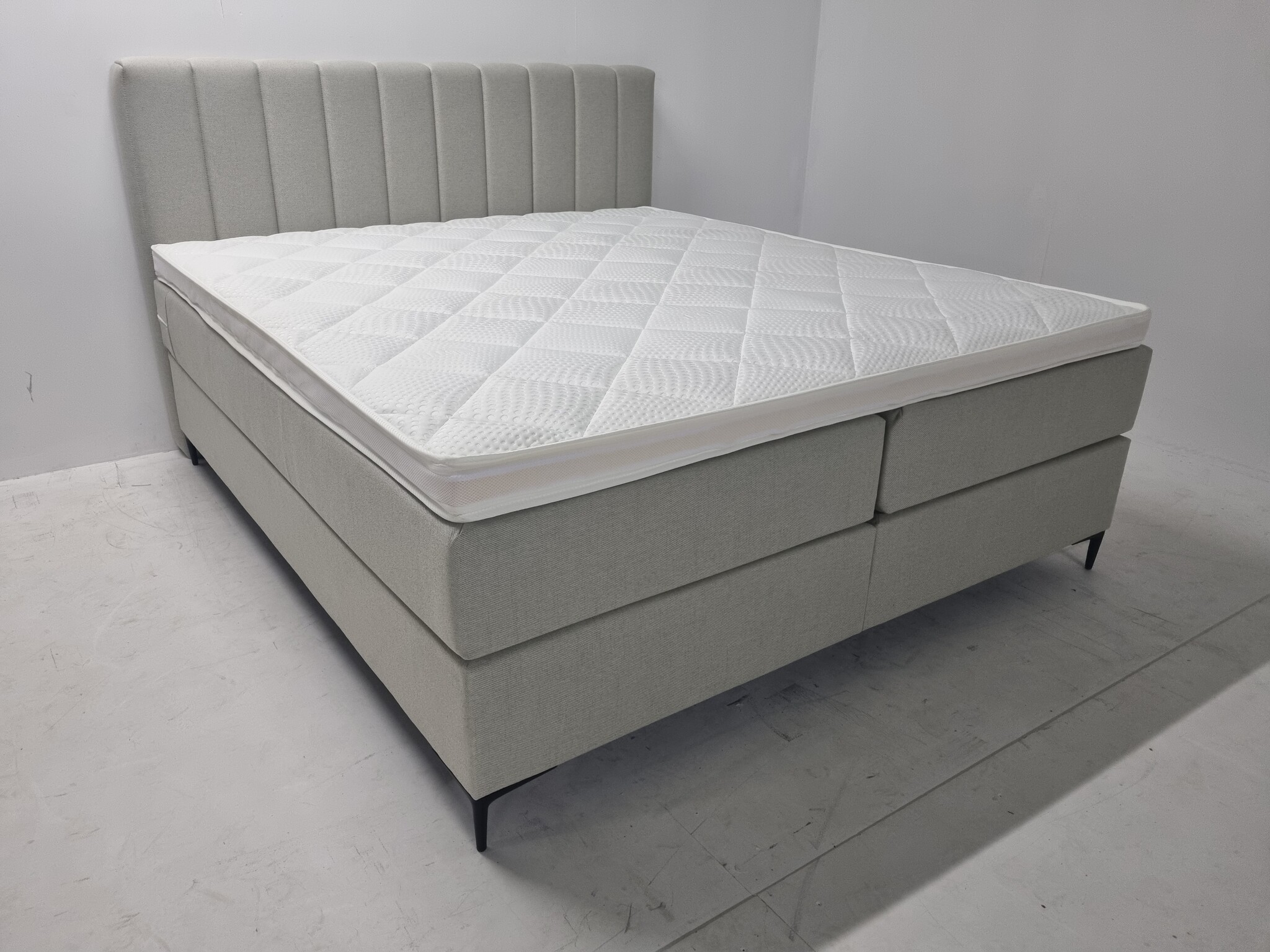 2 persoons boxspring Desiree - 180cm