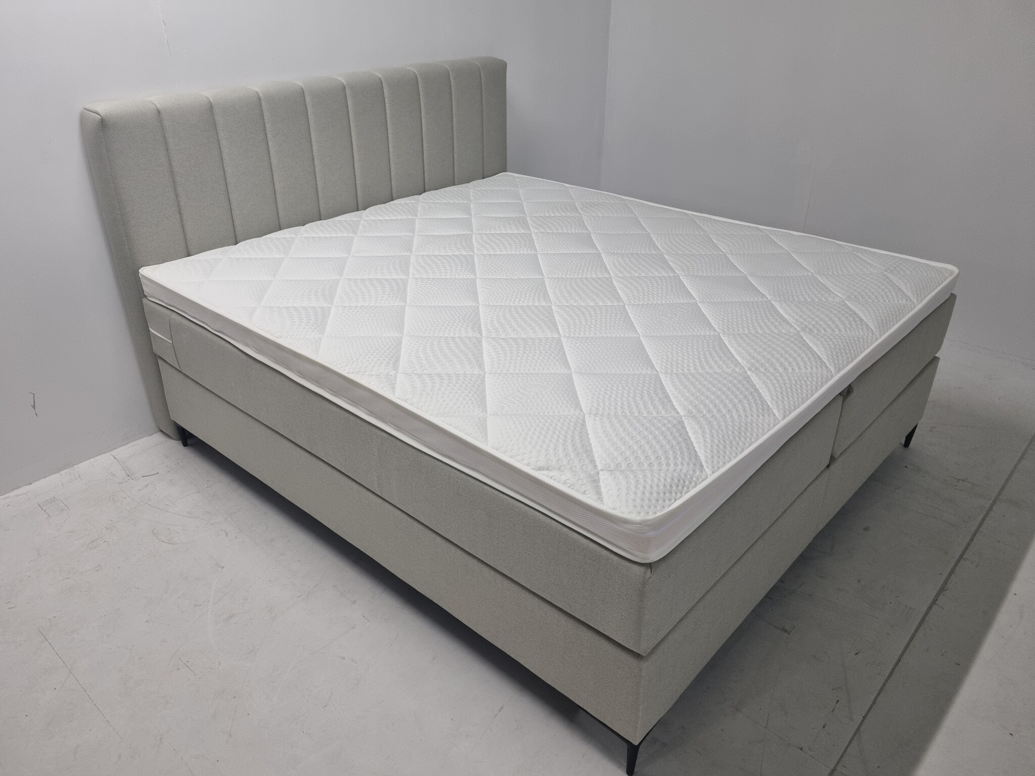2 persoons boxspring Desiree - 140cm