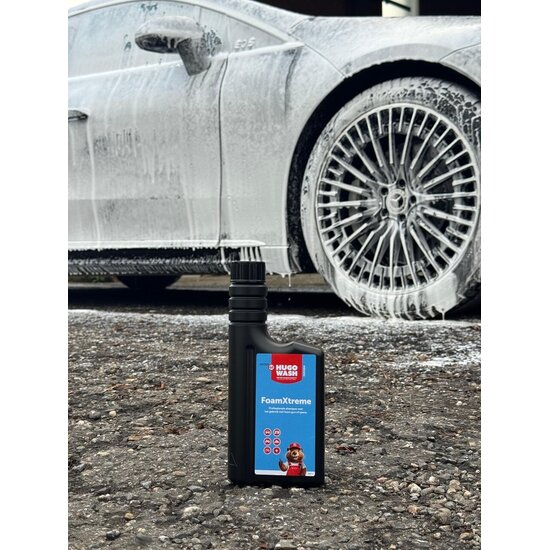 Huchem Autoshampoo | 0,5 L | FoamXtreme | Ultimative Schaummischung für glänzenden Lack | Konzentrat | Hugo Wasch