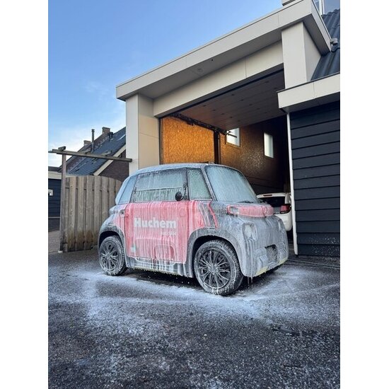 Huchem Autoshampoo | 0,5 L | FoamXtreme | Ultimative Schaummischung für glänzenden Lack | Konzentrat | Hugo Wasch