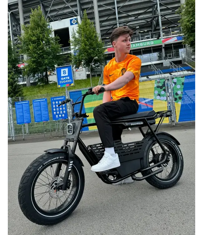 Phatfour Phatfour FLXS