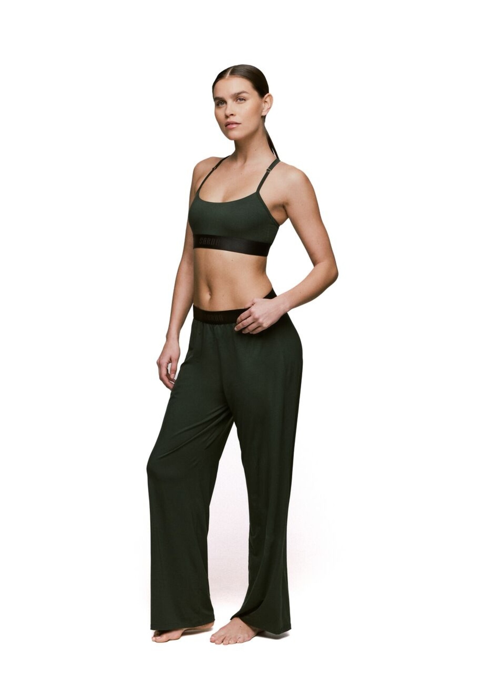 Sarda Sarda Eliza Broek
