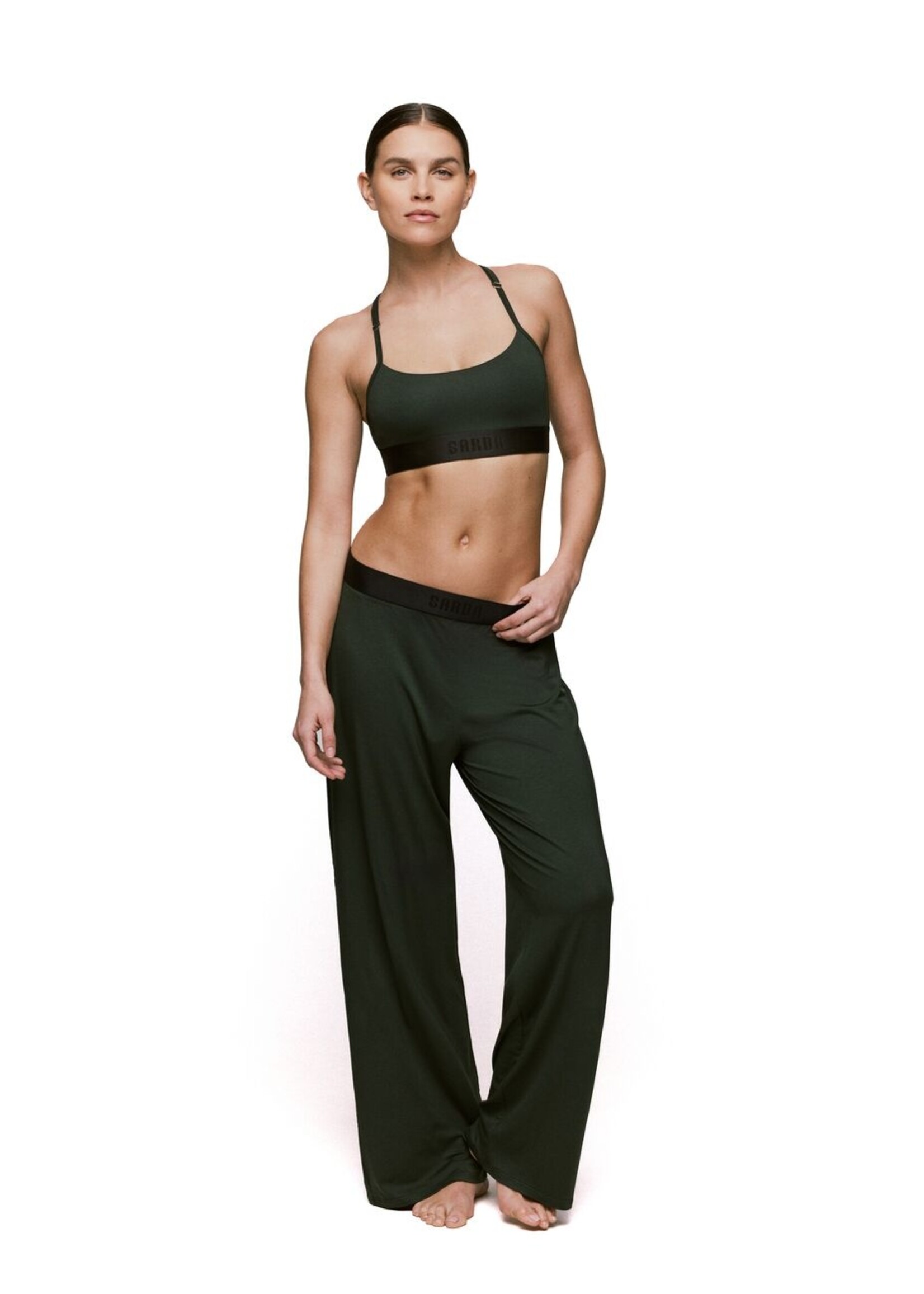 Sarda Sarda Eliza Broek