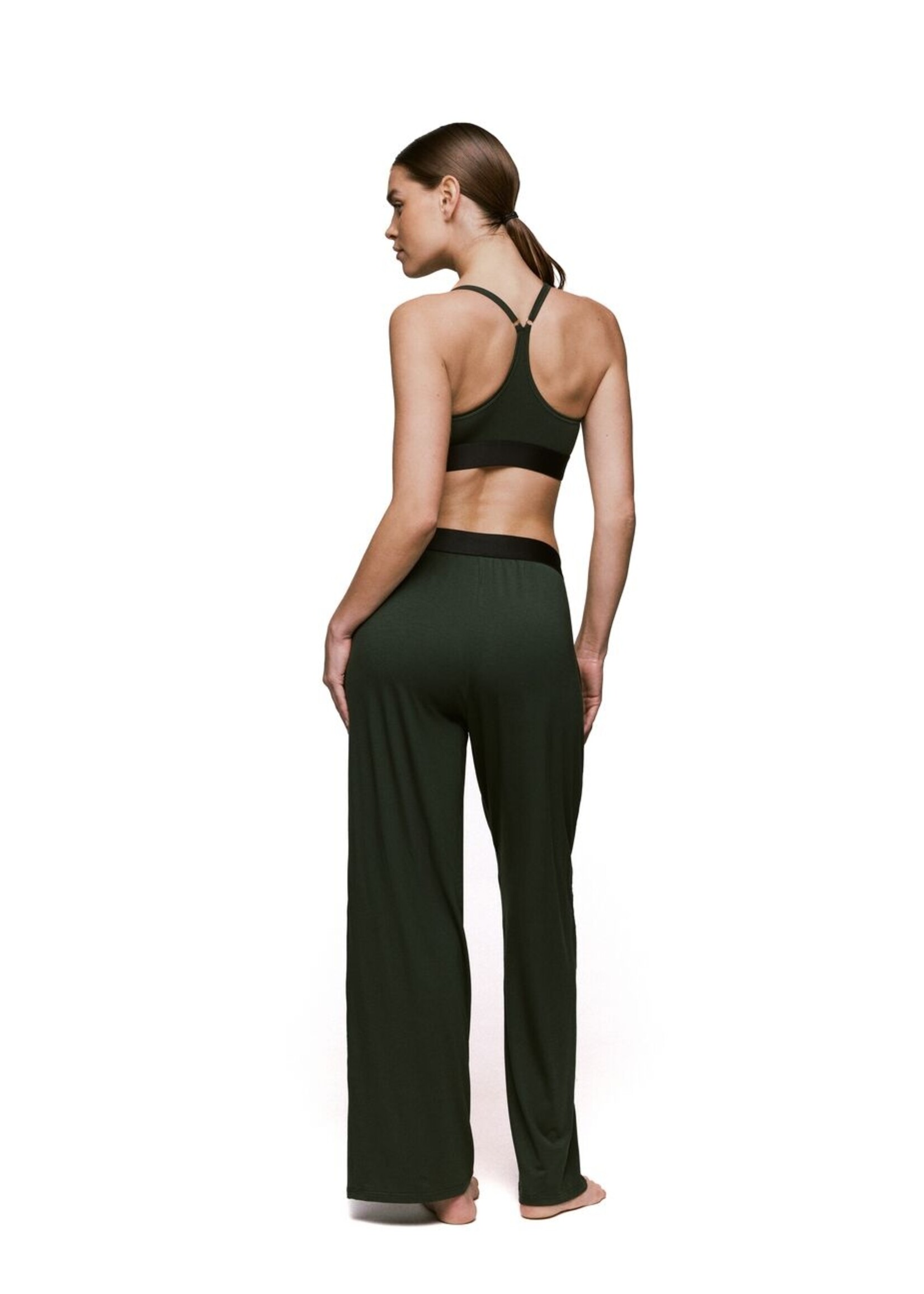 Sarda Sarda Eliza Broek