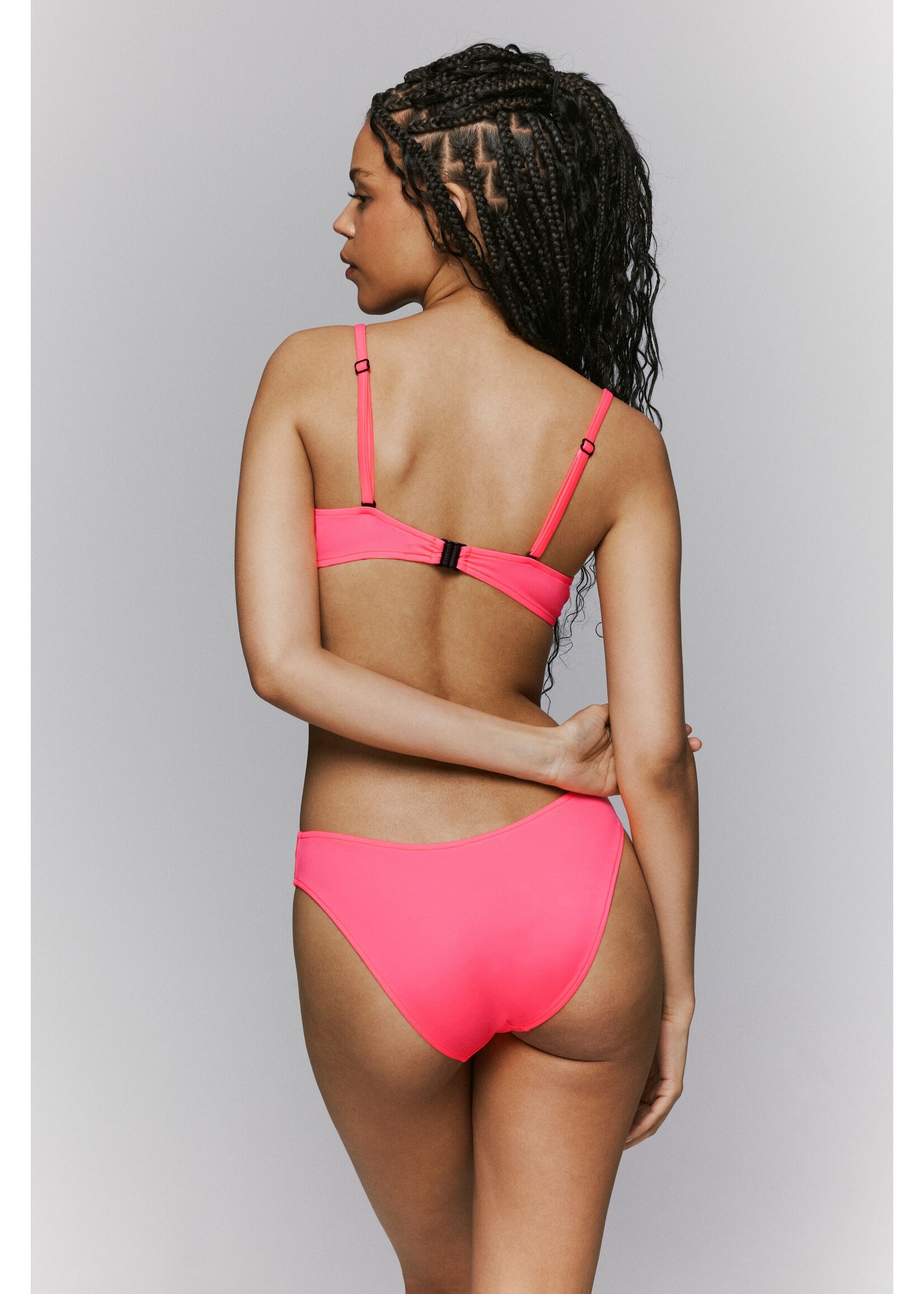 Sarda Sarda Buchanan Voorgevormde Plunge Bikinitop