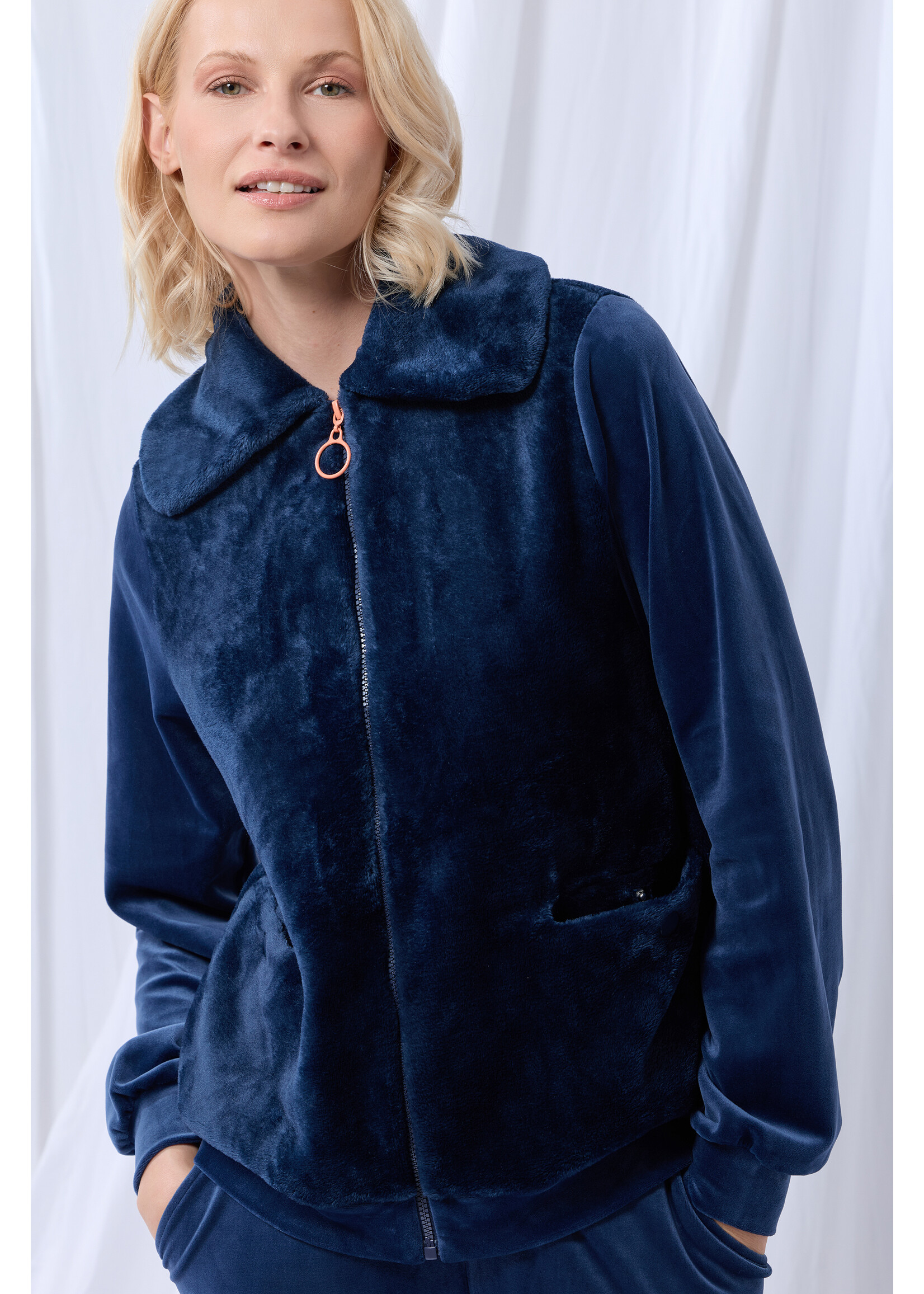 LordsXLilies Lords X Lilies Huispak