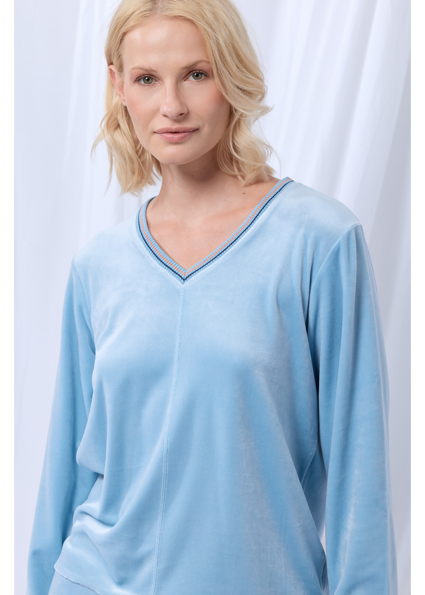 LordsXLilies Lords X Lilies Huispak