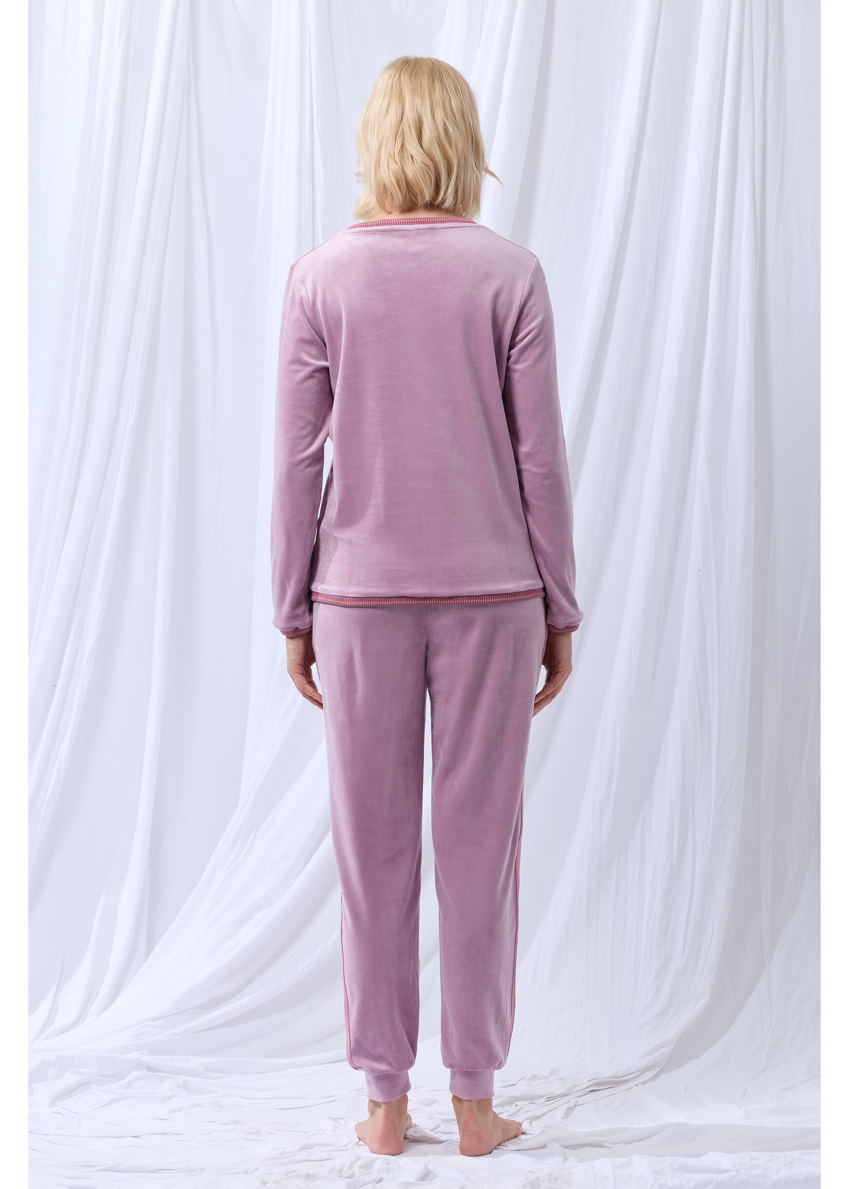 LordsXLilies Lords X Lilies Huispak