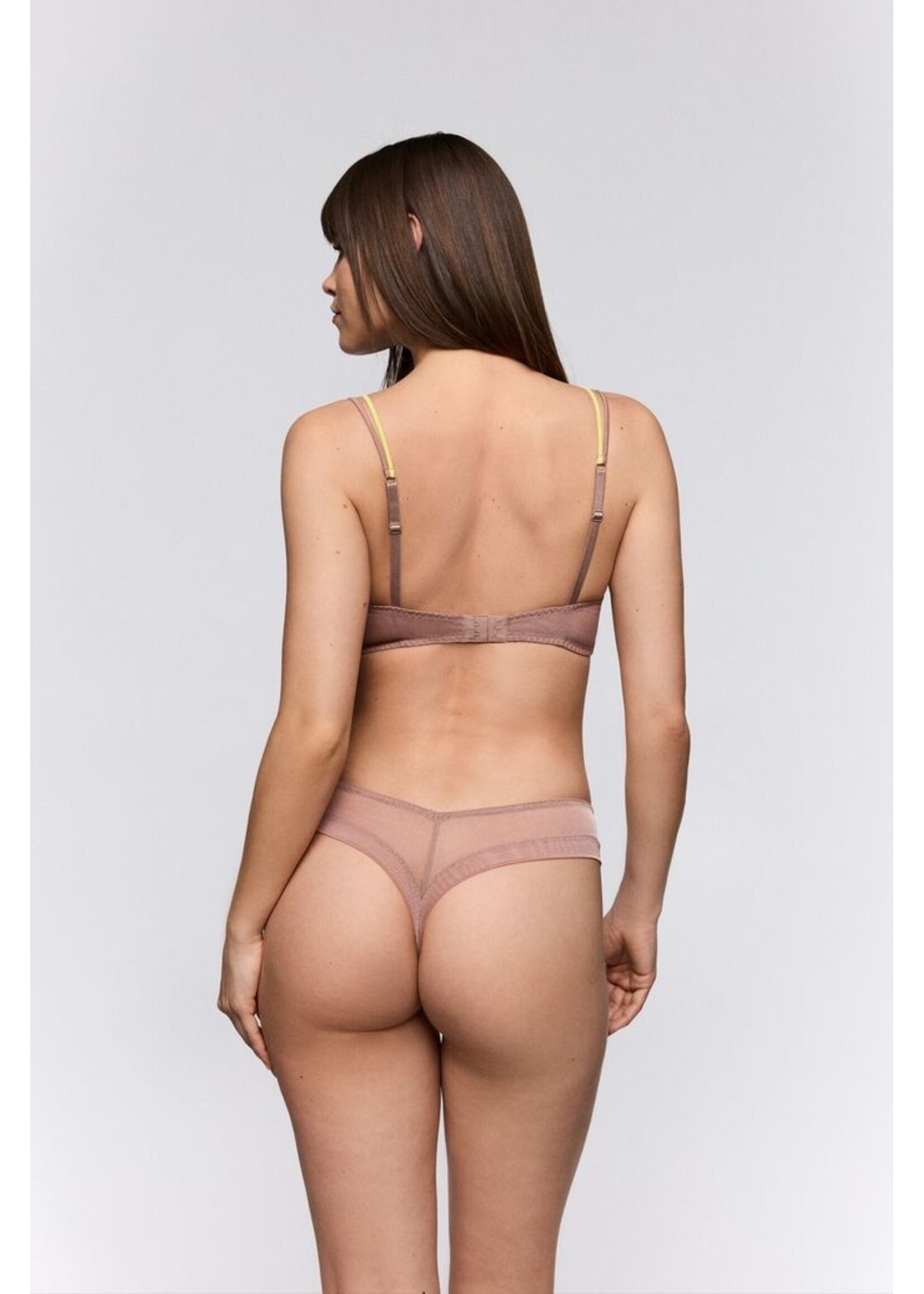 Sarda Sarda BREMER String