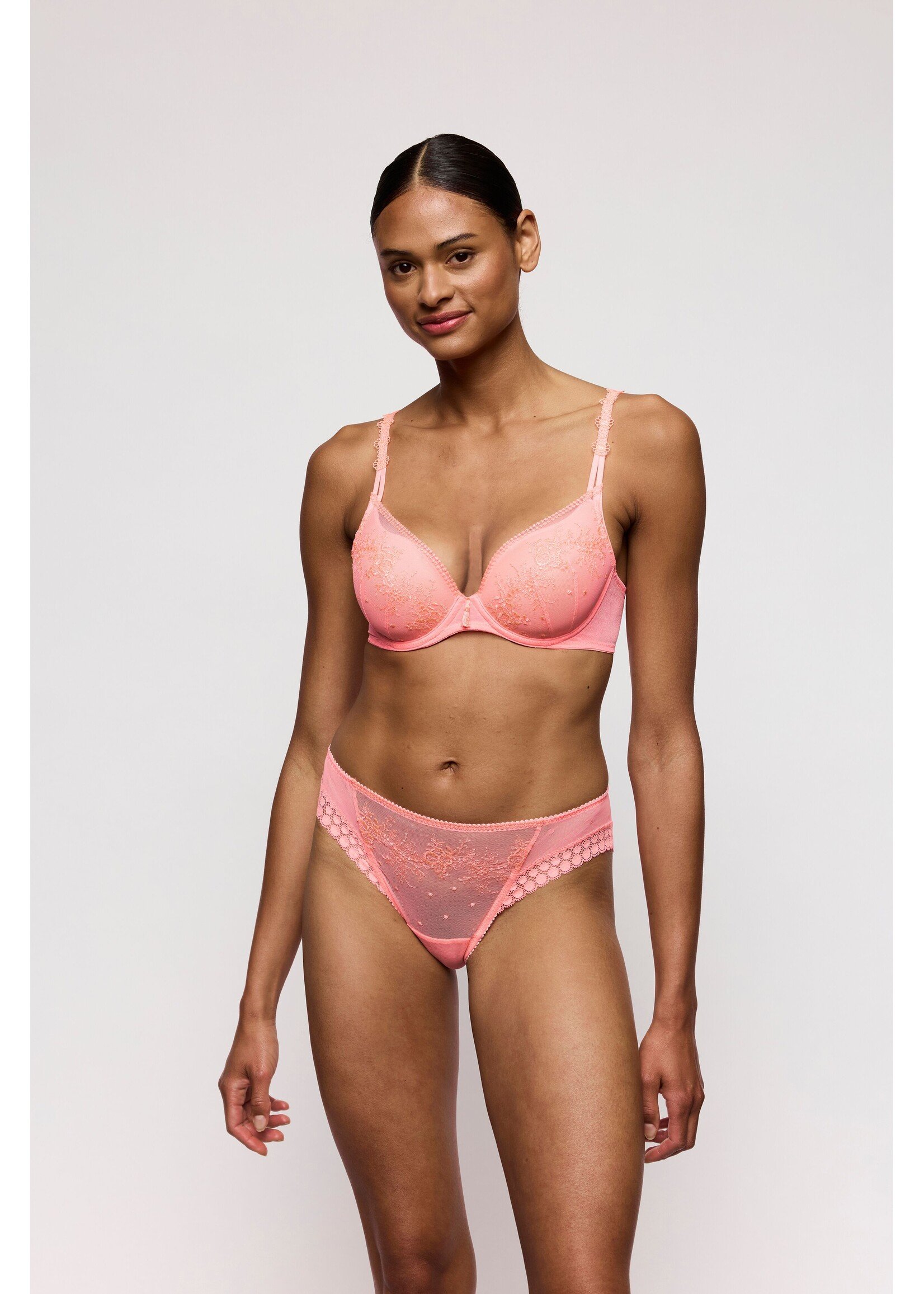 Marie Jo Marie Jo Annaelle Rioslip