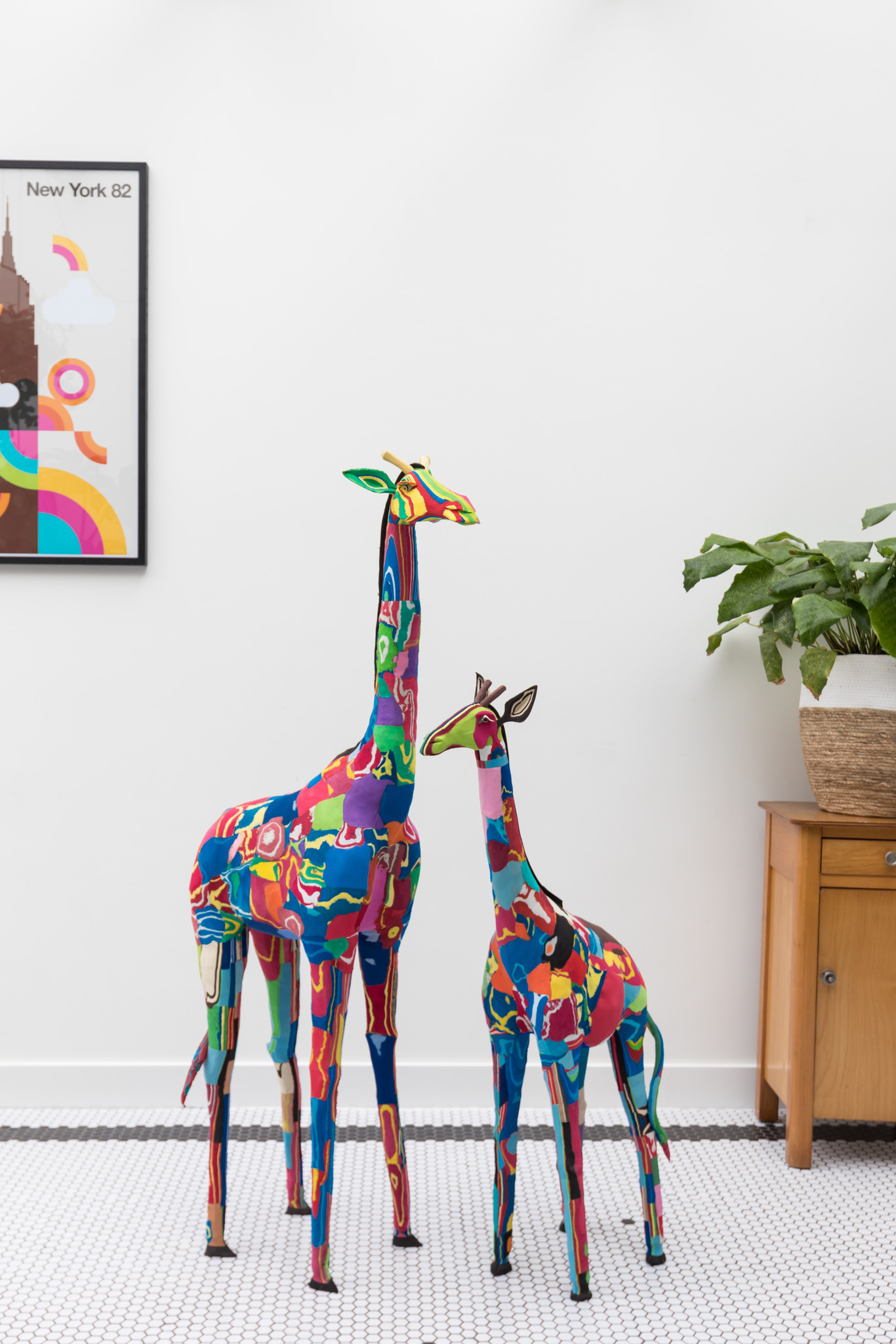 Ocean Sole Giraffe Extra Large made from recycled slippers - Nic&Mic
