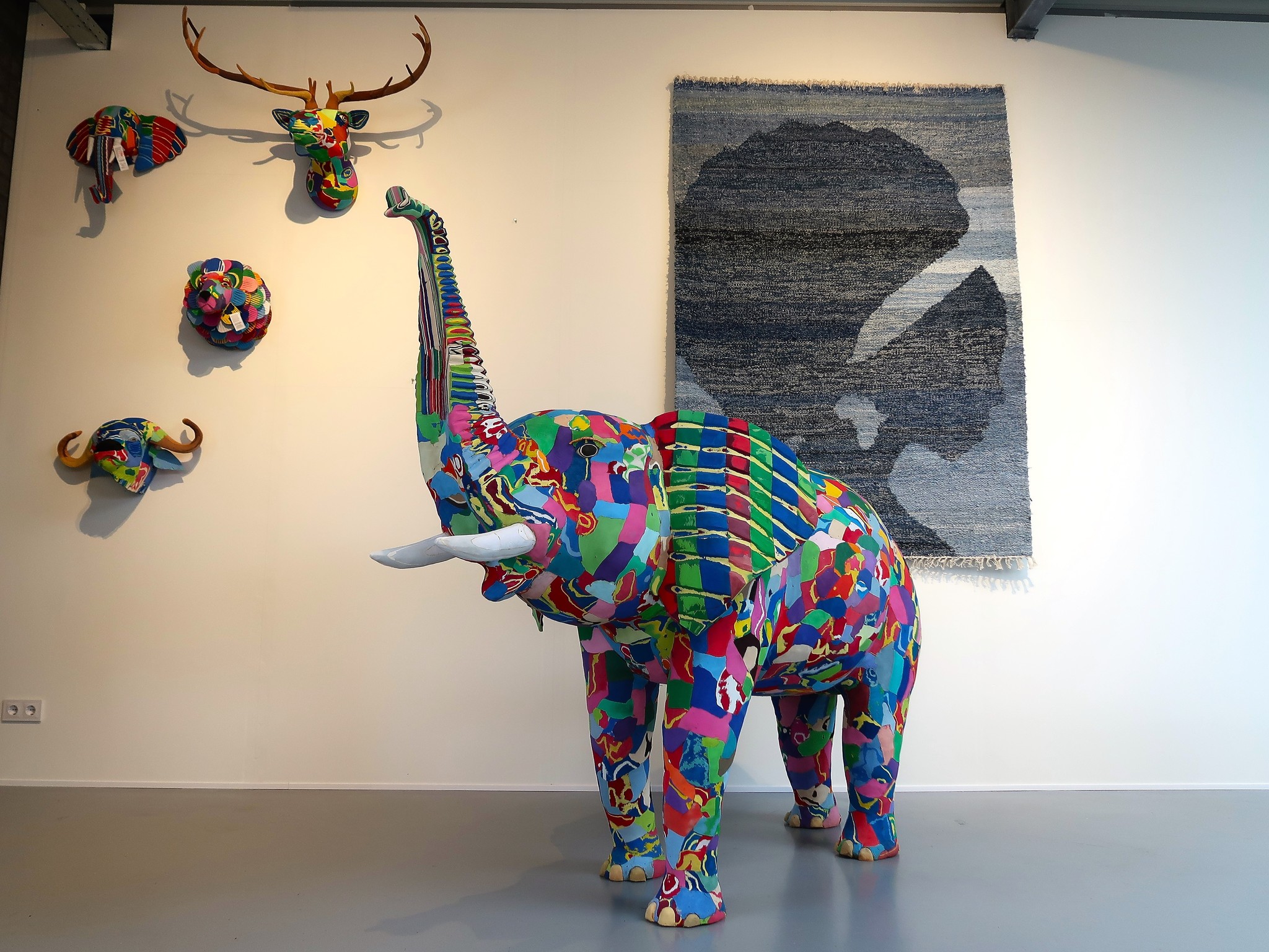 Lobby  Art - MVO met geüpcyclede kunst 