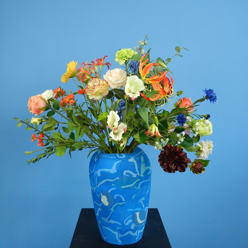 Vase mit Flip-Flops – VORBESTELLUNG