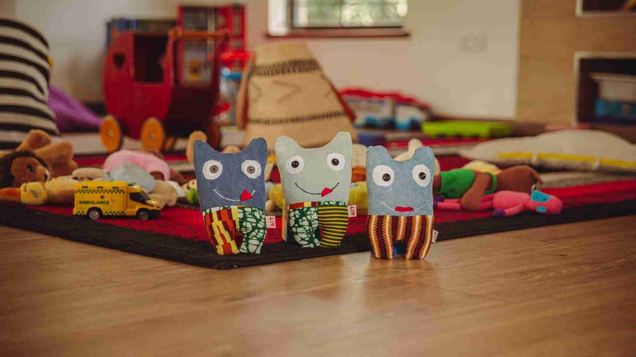 Upcycle-Held Upcycle-Held