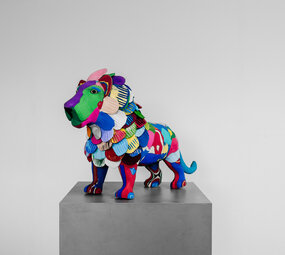 Lion très grand Lion très grand