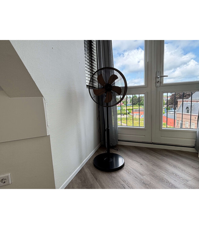 Premium Black staande ventilator zwart