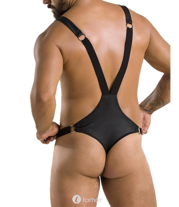 * PASSION MENSWEAR Sexy heren stringbody van lederlook materiaal  van Passion Menswear
