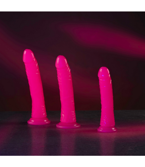 RealRock by Shots Slanke Realistische Dildo met Zuignap - Glow in the Dark - 8'' / 20 cm