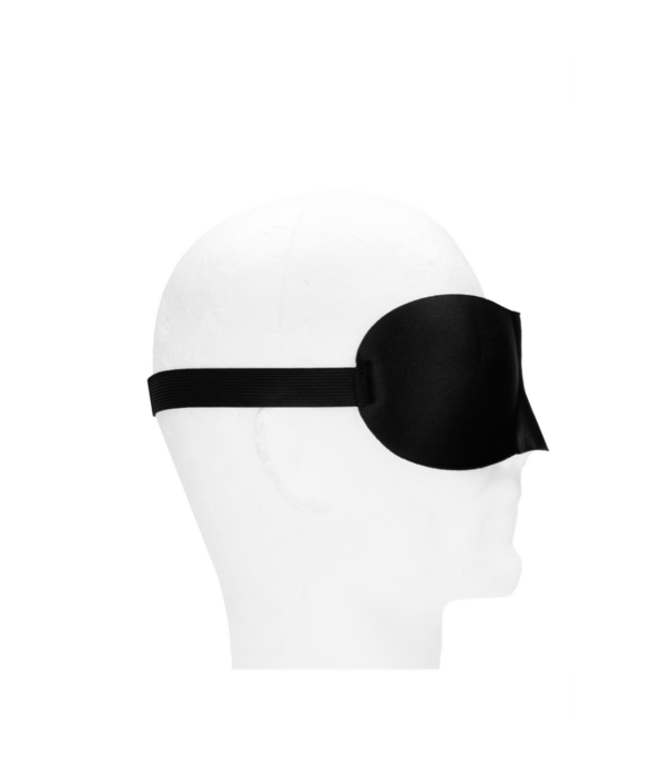 Ouch! by Shots Curvy Oogmasker