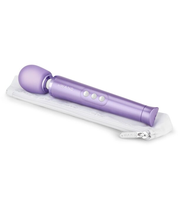 Le Wand  Le Wand Petite Rechargeable Massager – Compacte luxe massager – Violet