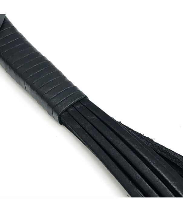 Red Leather Martinet met Leren Touwen - 43 cm - Zwart