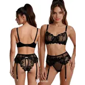 Spalex Line SX1021 3-delige lingerieset met geborduurde bh, jarretelgordel en string zwart