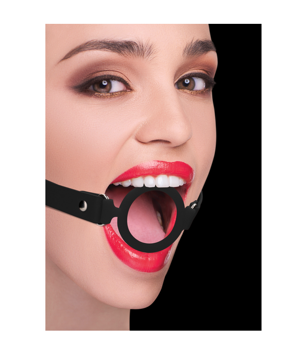 Ouch! by Shots Siliconen Ring Gag met Leren Straps