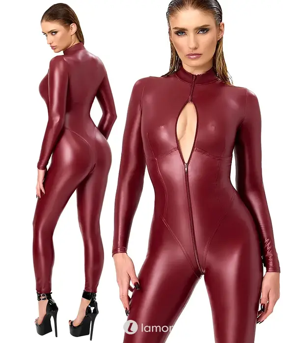 * NOIR handmade Noir Handmade Dark Romance powerwetlook catsuit bordeauxrood met 3-weg ritssluiting