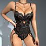 Doorzichtig Kant Cut-out Bodysuit met Halsketting - S/M - Zwart