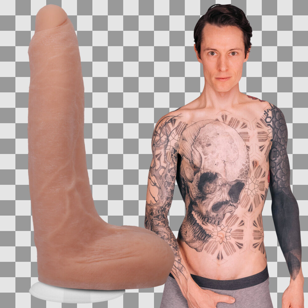 Doc Johnson Owen Gray - Realistic ULTRASKYN Dildo - 9 / 22 cm