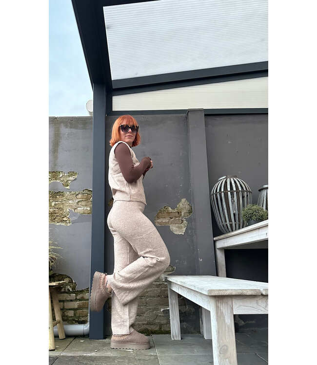 STEVIE - Pants knitted beige