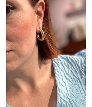 Earring bold ring