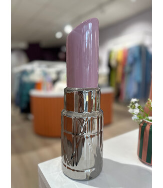 Vaas lipstick