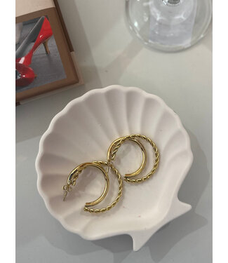 Earring big ring double