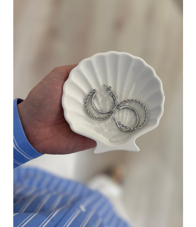 Earring big ring double