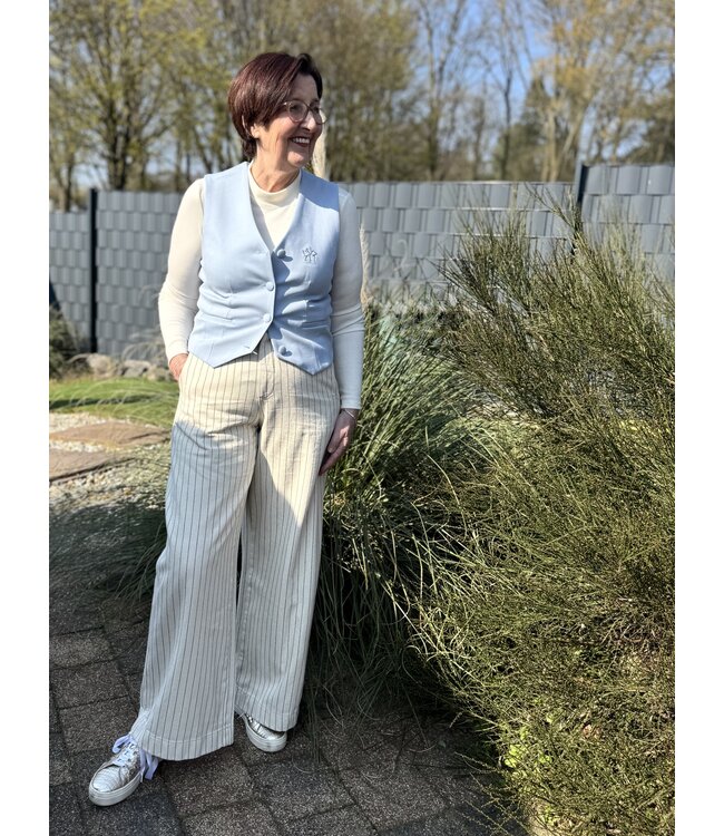 TINA - Gilet light blue