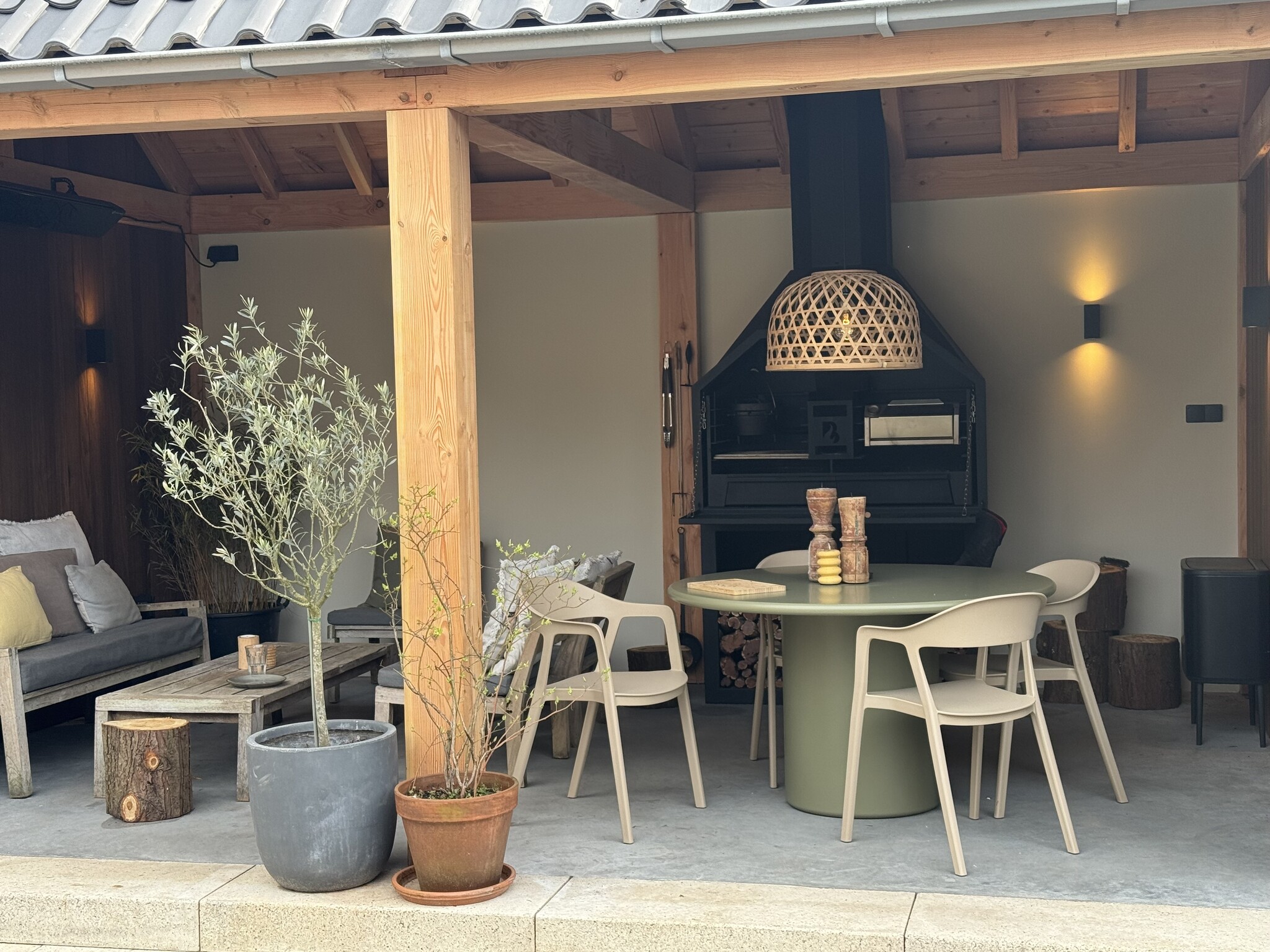 BRANT braai onder veranda