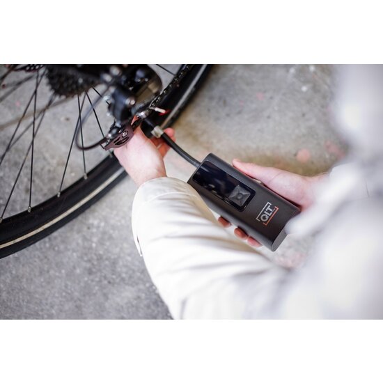 QLT No Less QLT - Draagbare Luchtcompressor met powerbank functie