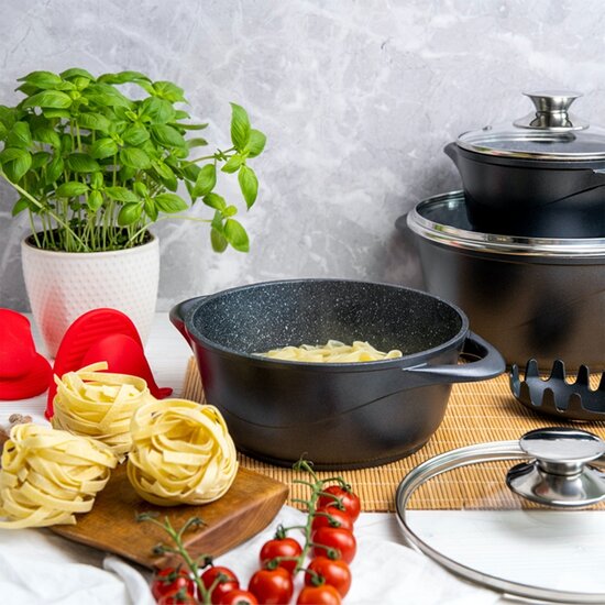 MPM Smile MGK-18 6-delige Pannenset