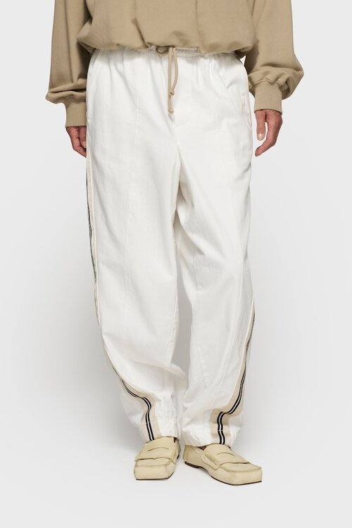 10Days Ecru wijde taps toelopende twill broek