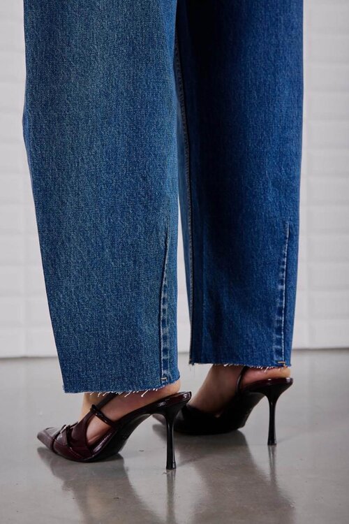 WITHBLACK Indigo Jeans