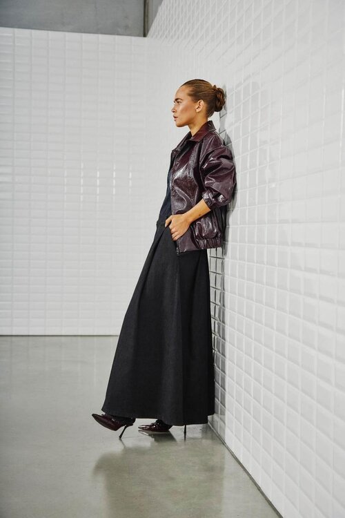 WITHBLACK Bordeauxkleurige jas