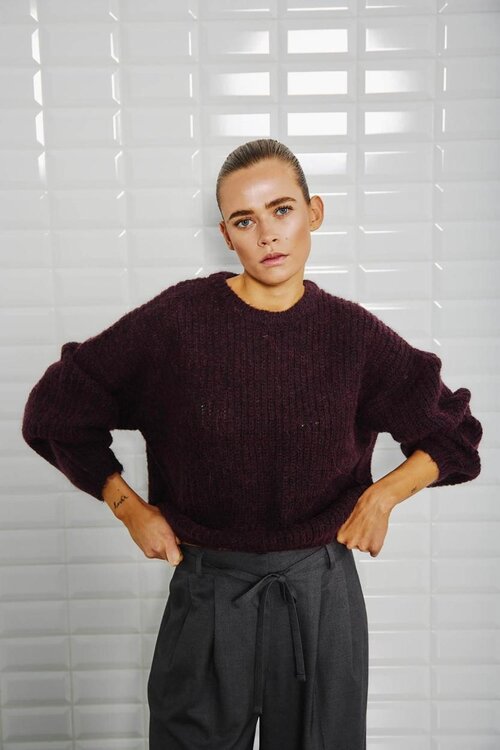 WITHBLACK Bordeaux Trui