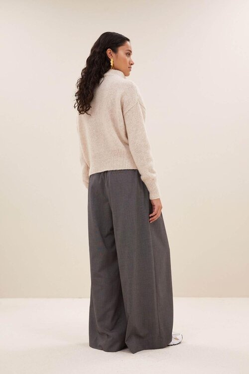 By Bar Zandkleurige trui