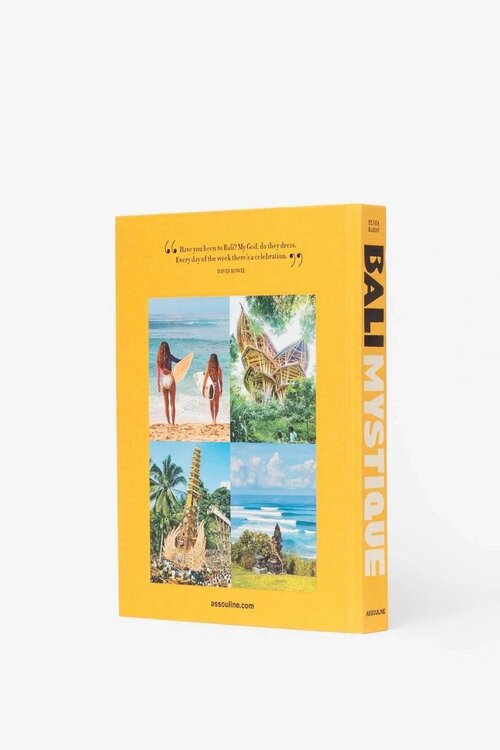 Assouline Bali Mystique: Een betoverende collectie die de essentie van Bali's schoonheid en mysterie vastlegt. Ontdek de unieke ontwerpen en hoogwaardige materialen die deze lijn zo bijzonder maken. Perfect voor elke gelegenheid waar stijl en comfort samenkomen. Be