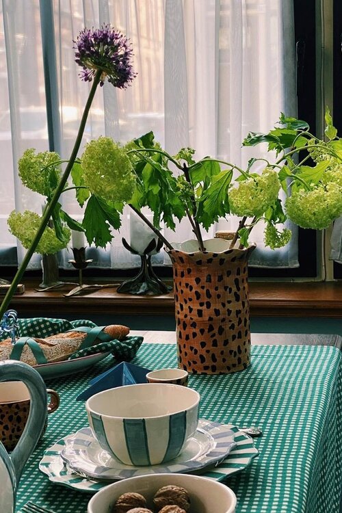 Anna & Nina Bruin Leopard Vase