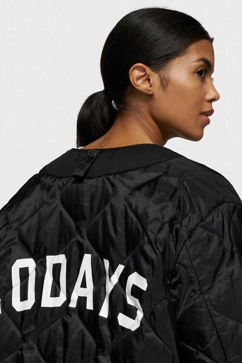 10Days Zwarte gewatteerde jas met lichte voering