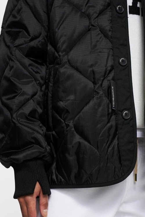 10Days Zwarte gewatteerde jas met lichte voering