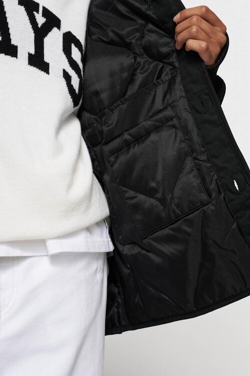 10Days Zwarte gewatteerde jas met lichte voering